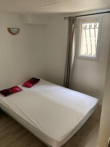 L'Appartement Du Micocoulier Salon-de-Provence Exteriér fotografie